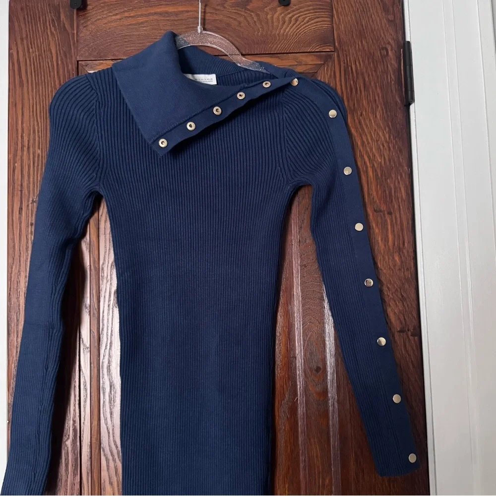 Rib-Knit Navy Long-Sleeve Midi Dress with Button Details Size S - Picture 3 of 7